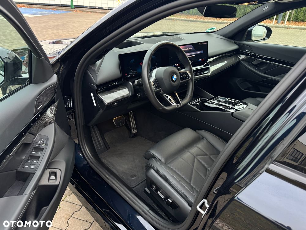 BMW Seria 5 520d M Sport - 9