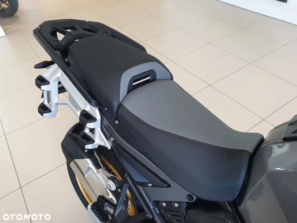 BMW R - 22