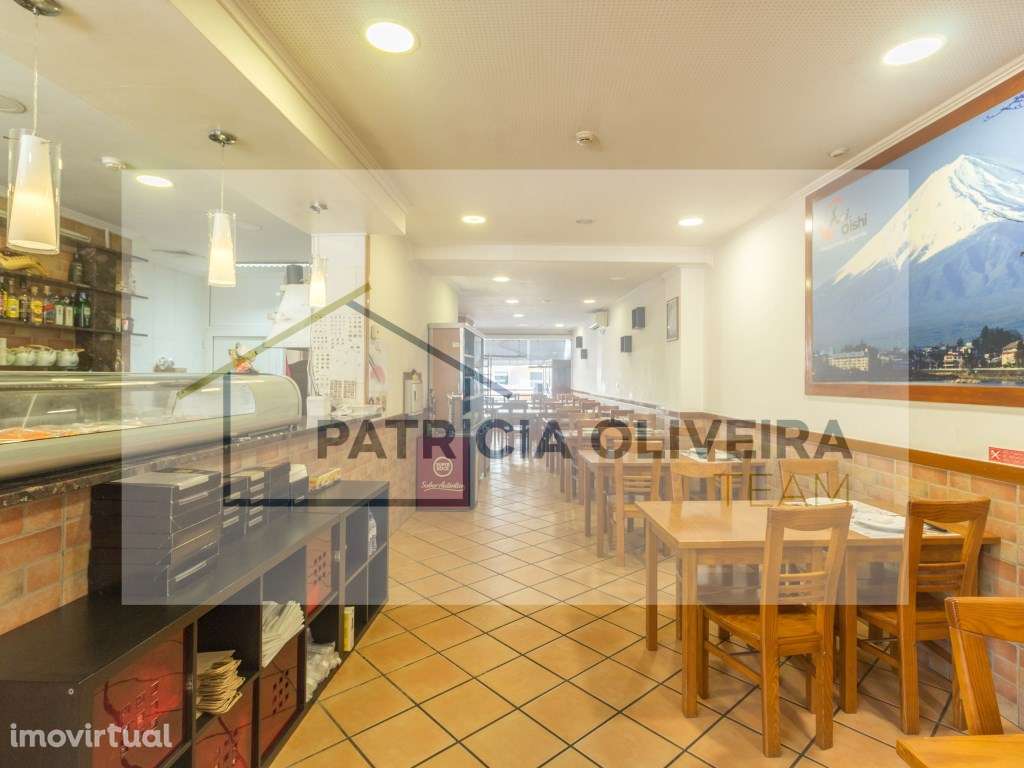 Atenção! -- 'Trespasse' de Restaurante -- - Grande imagem: 2/16