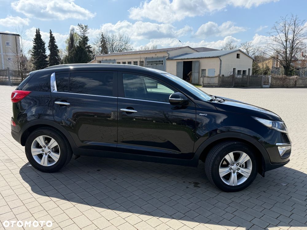 Kia Sportage 2,0 CRDI AWD Vision - 4
