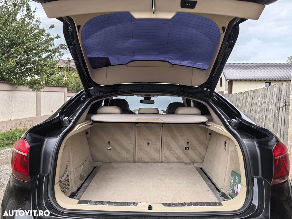 BMW X6 xDrive30d - 11