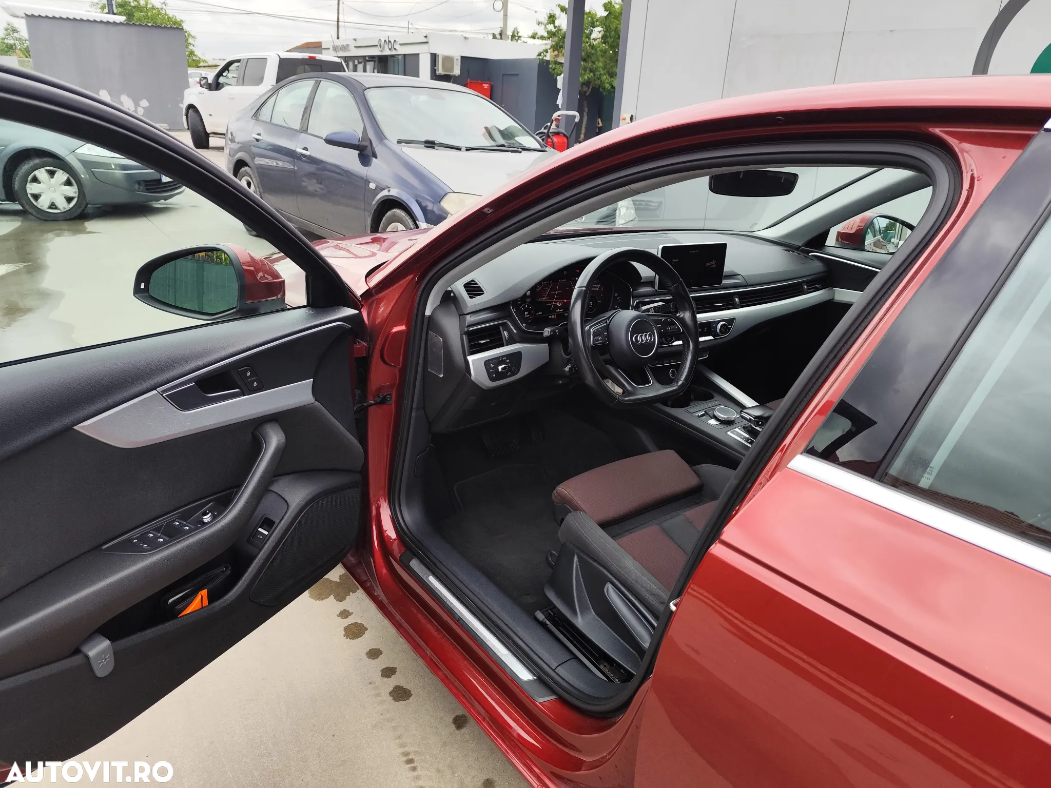 Audi A4 2.0 TDI S tronic Design - 13