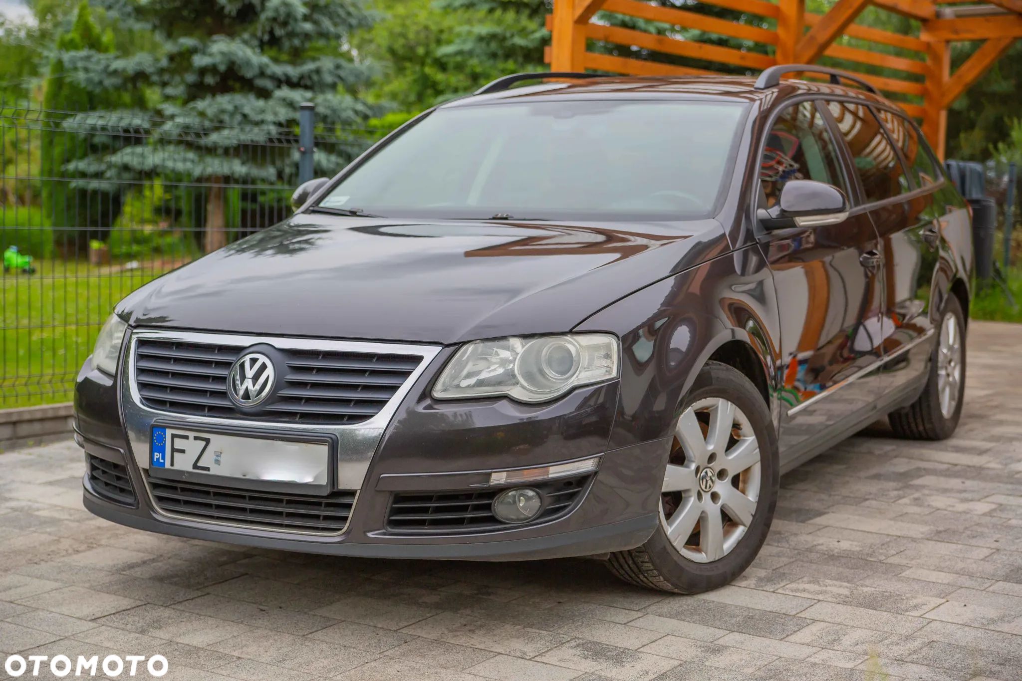 Volkswagen Passat 1.9 TDI Sportline - 1