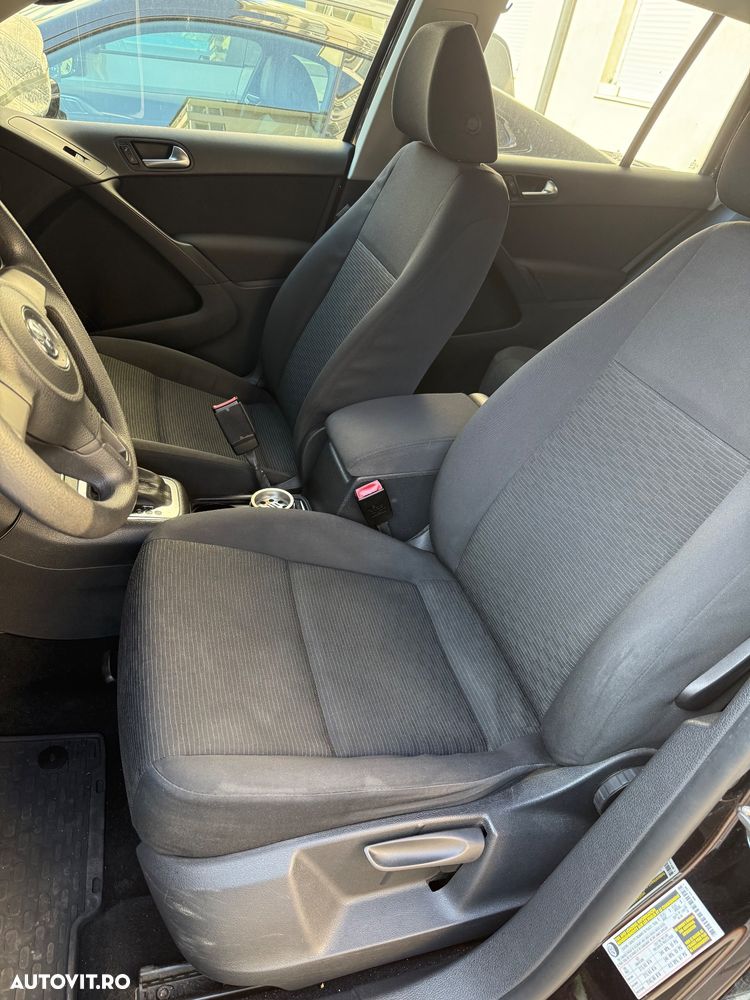Volkswagen Tiguan - 10