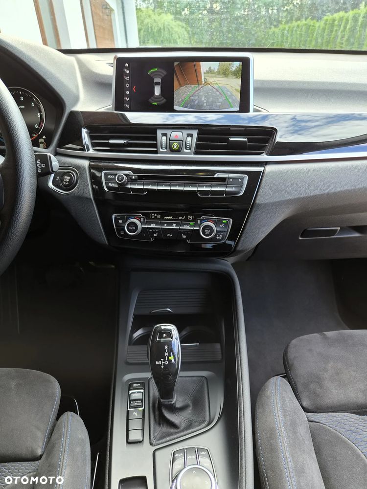 BMW X1 sDrive18d Advantage sport - 26