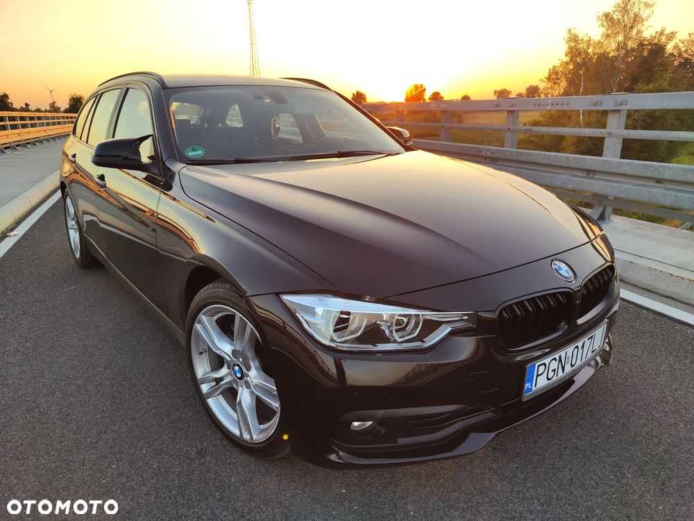 BMW Seria 3 318d Touring Advantage - 1