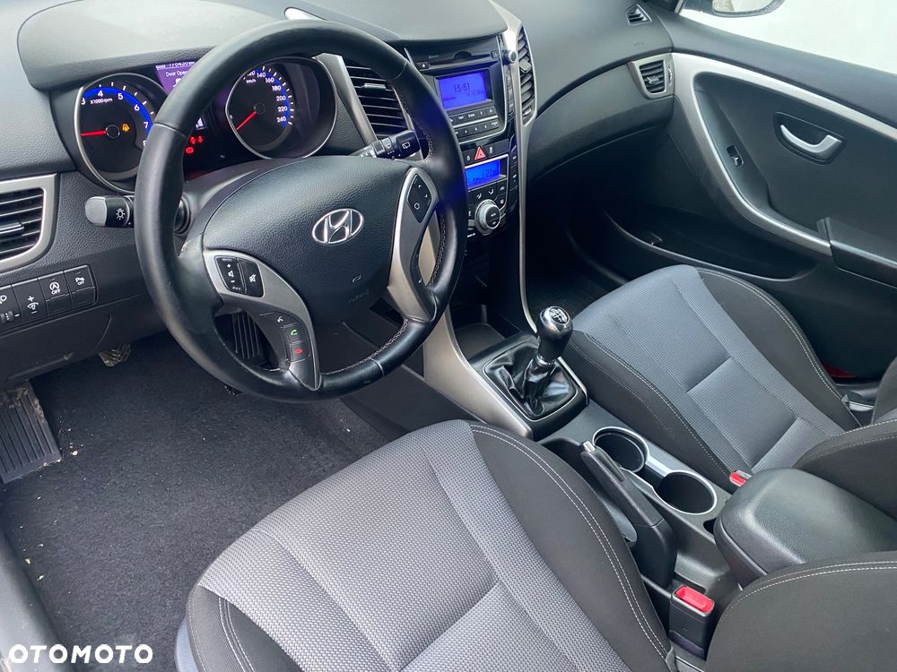 Hyundai i30 1.6 Fifa World Cup Edition - 9