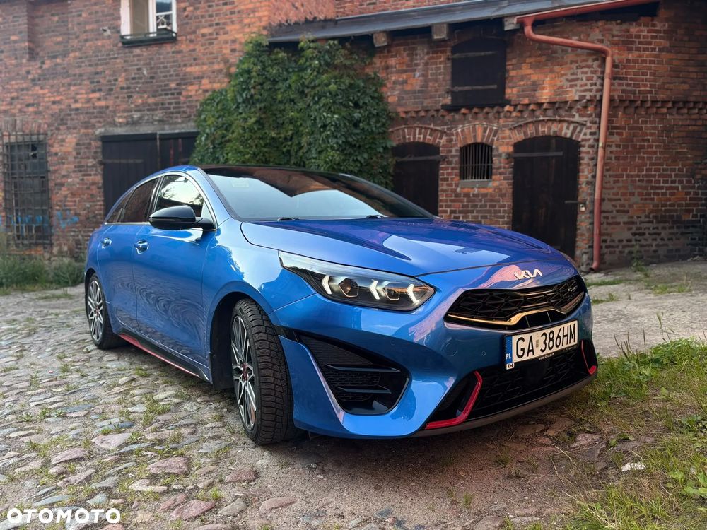 Kia Proceed