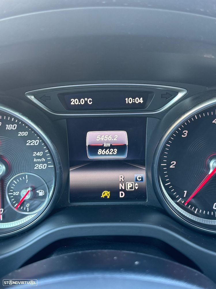 Mercedes-Benz GLA 180 d Urban Aut. - 10