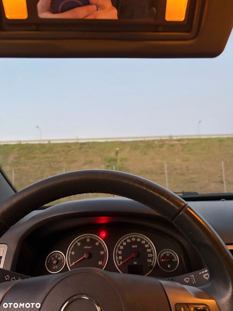 Opel Vectra - 20