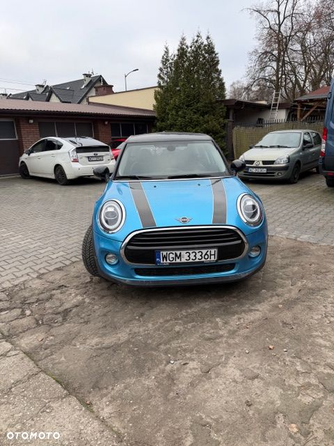MINI Cooper Standard - 1