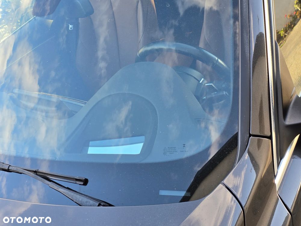 BMW Seria 3 330i xDrive Luxury Line - 29