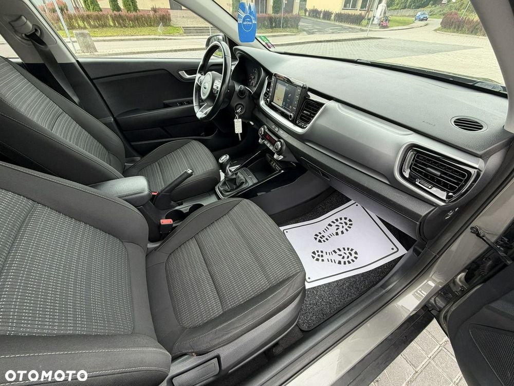 Kia Stonic - 9