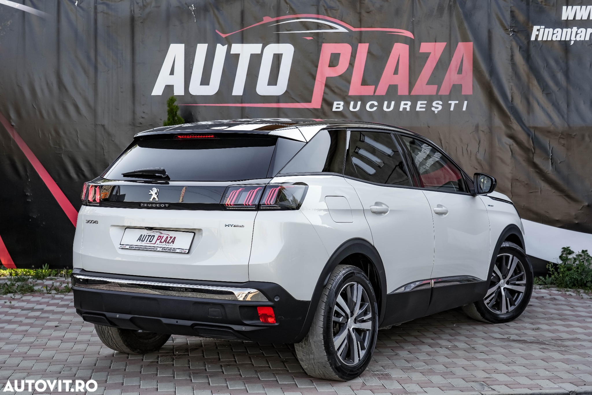 Peugeot 3008 PHEV EAT8 Allure - 8