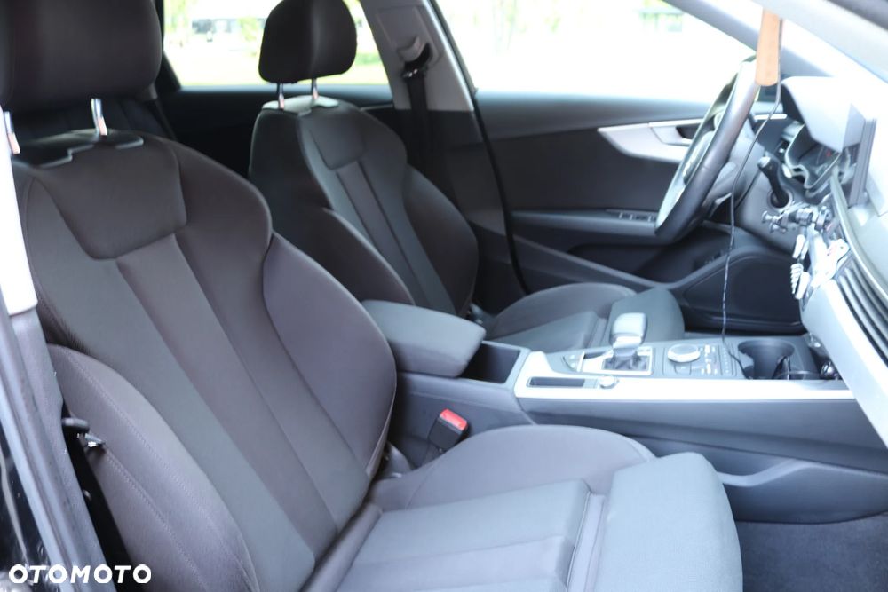 Audi A4 Avant - 22