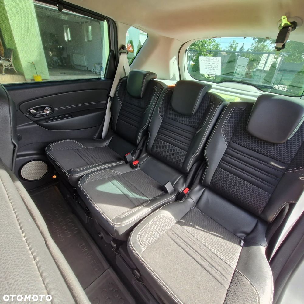 Renault Scenic Energy dCi 130 Start & Stop Euro 6 Bose Edition - 12