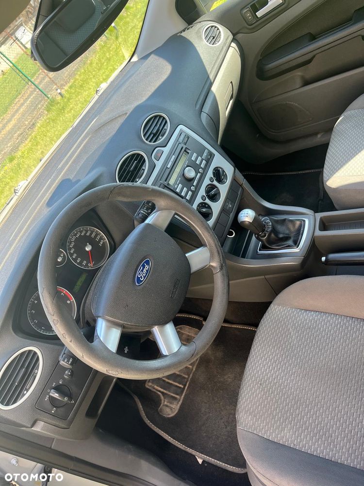 Ford Focus - 6