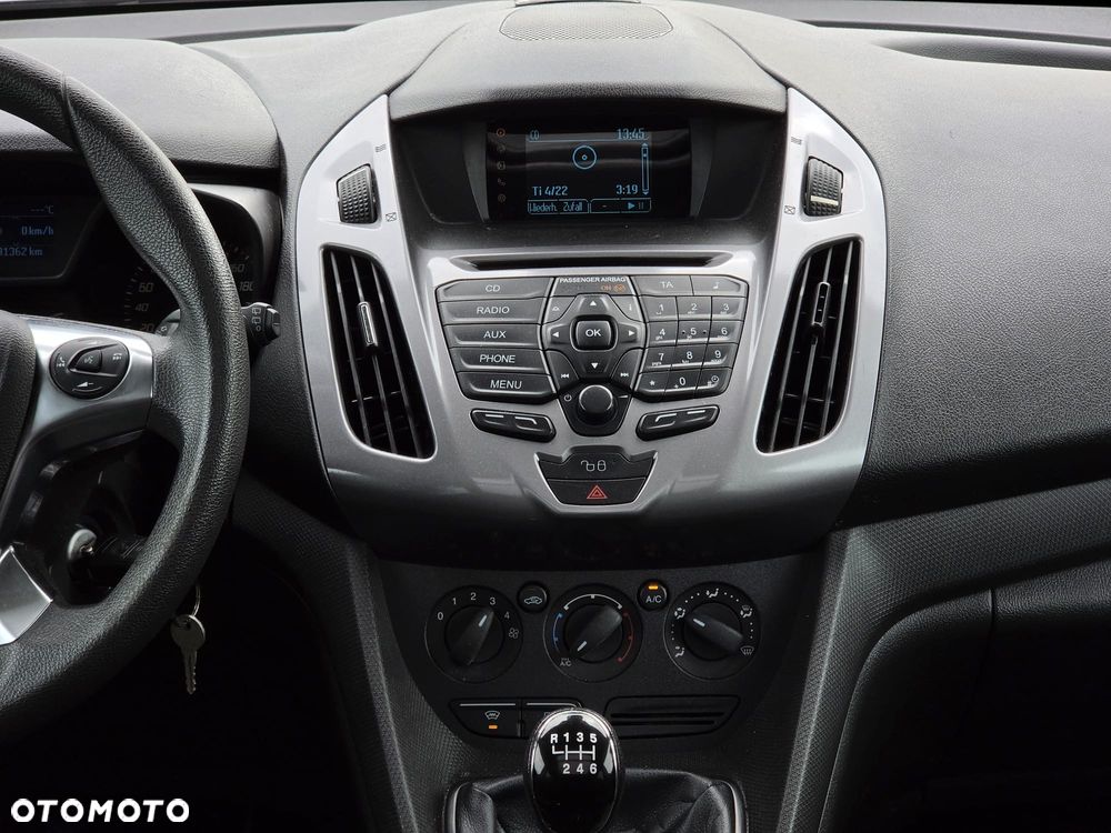 Ford Tourneo Connect Grand - 15