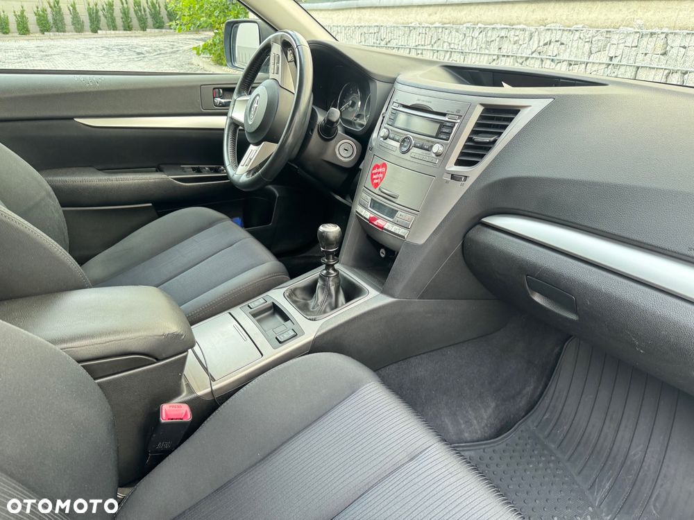 Subaru Legacy 2.0 D Comfort - 10