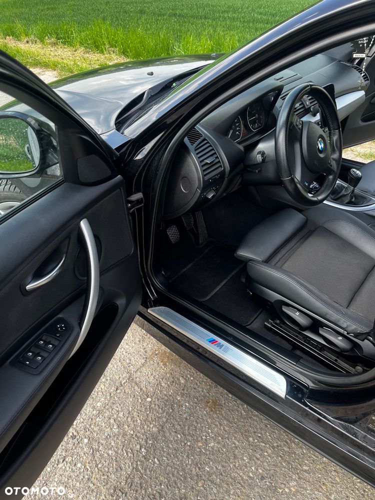 BMW Seria 1 118d Sport Line - 11
