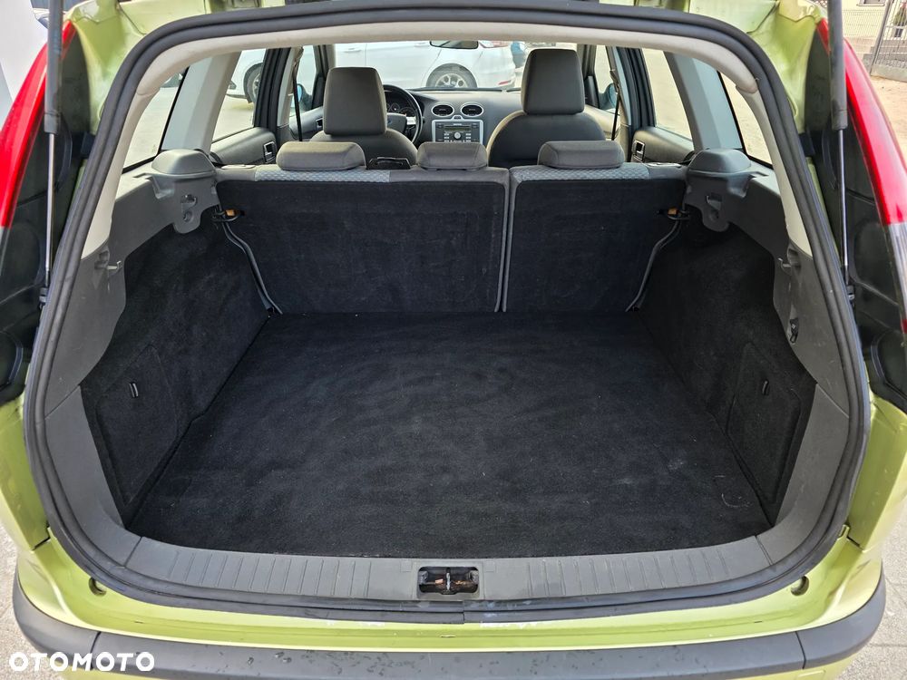 Ford Focus SW 1.6 Turnier Futura - 16