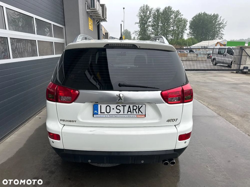 Peugeot 4007 2.2HDi Premium - 2
