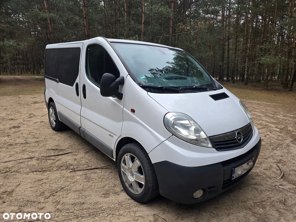 Opel VIVARO - 2