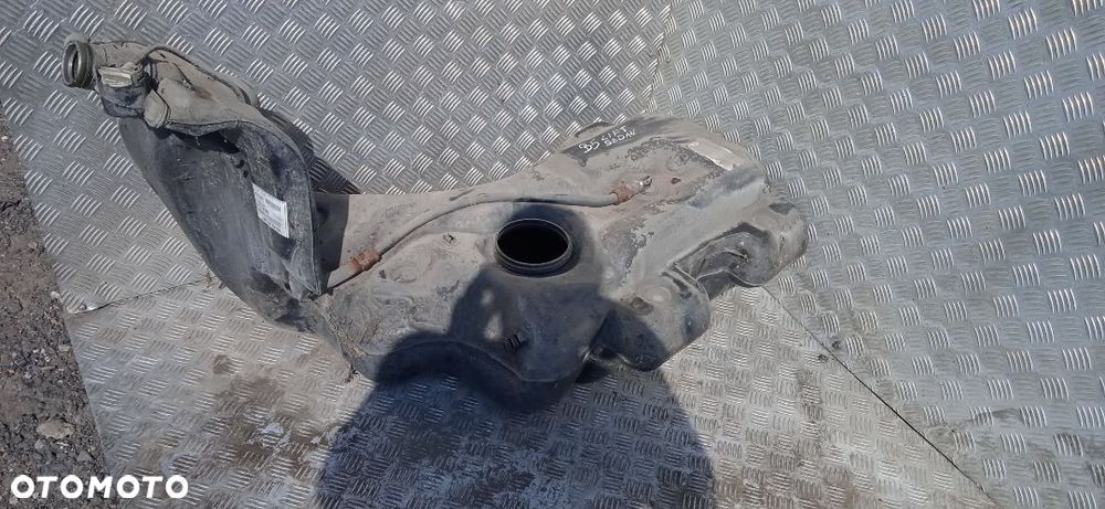 Zbiornik paliwa Audi A4 B5 lift 3B0201021CN - 1