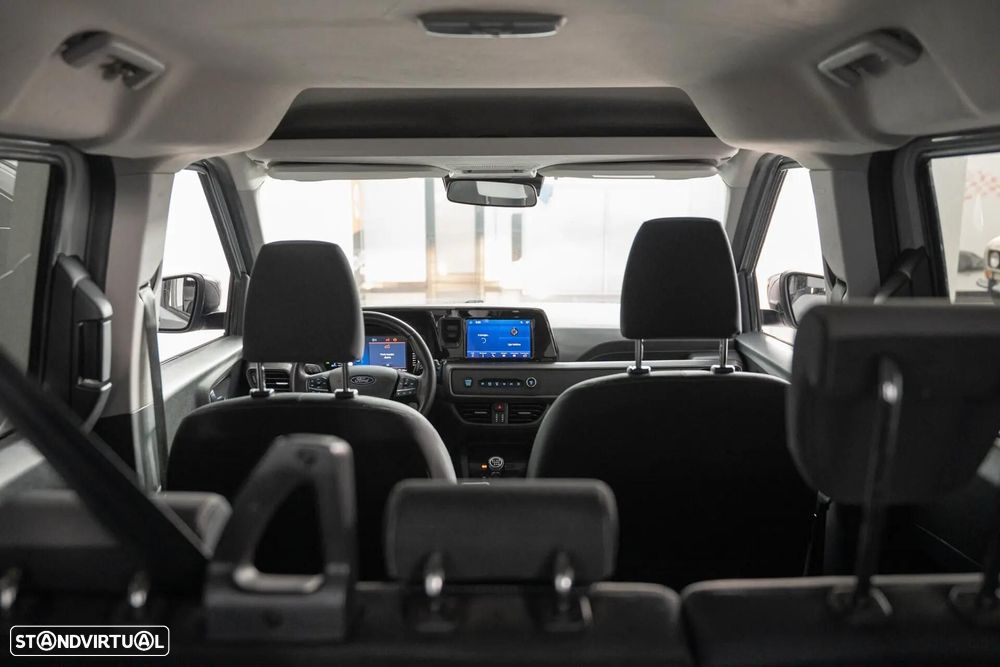 Ford Tourneo Courier 1.0 EcoBoost Titanium - 26