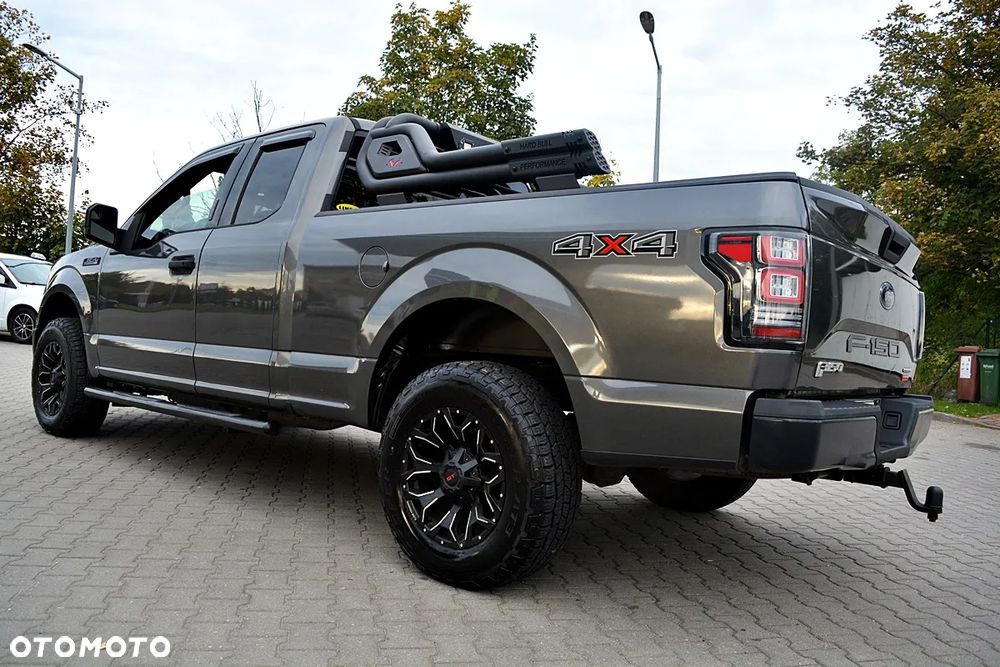 Ford F150 - 3