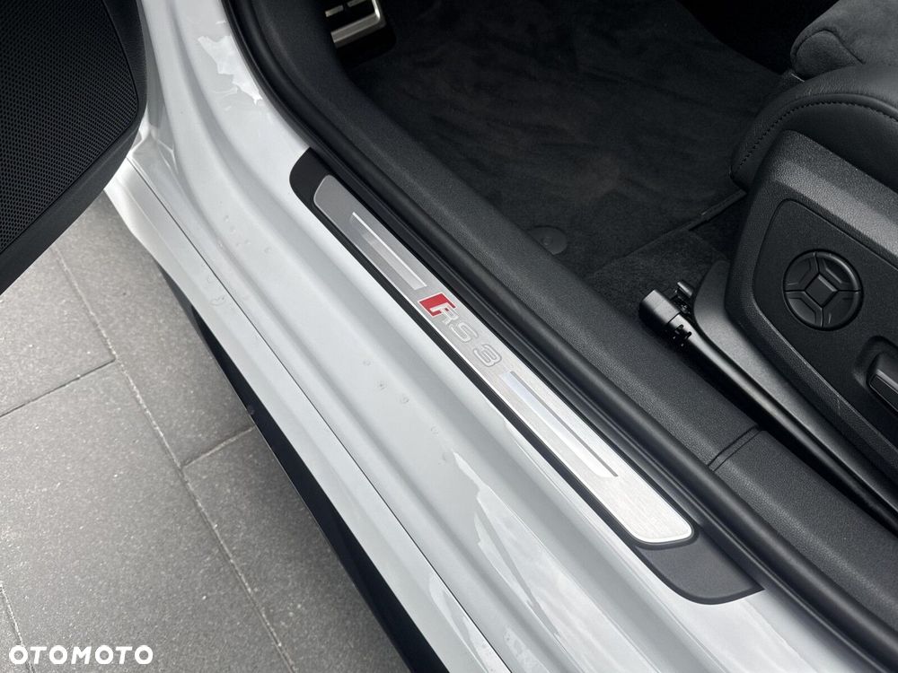 Audi RS3 Sportback - 22