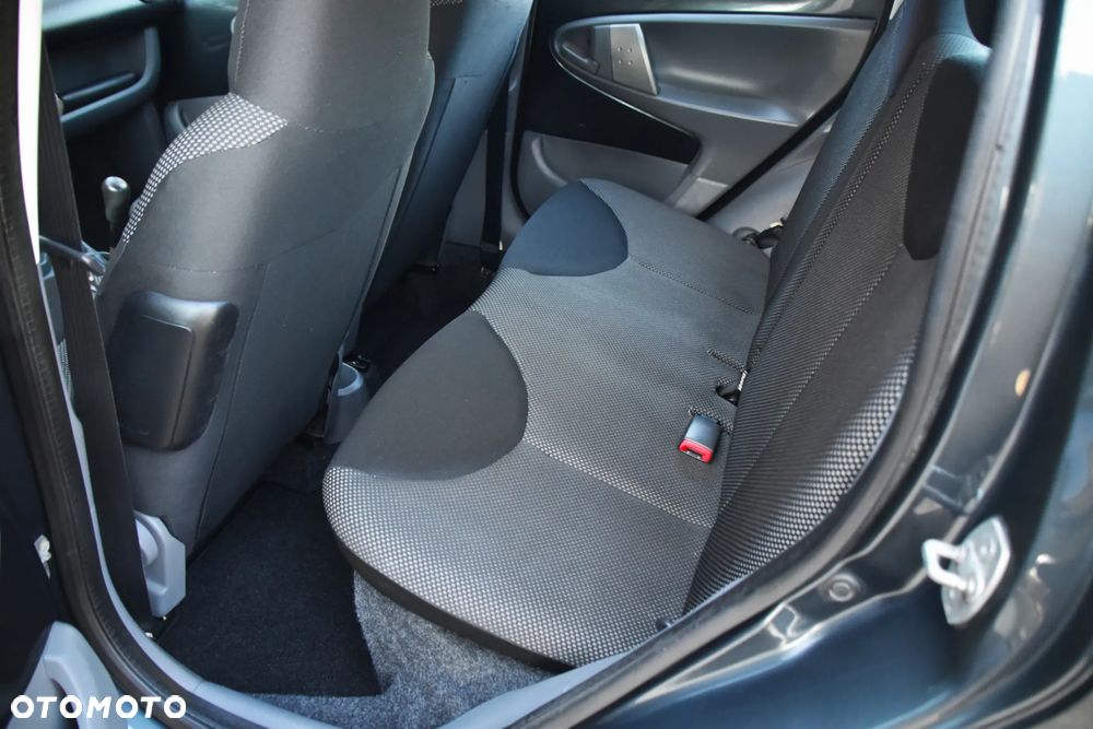 Toyota Aygo Standard - 8
