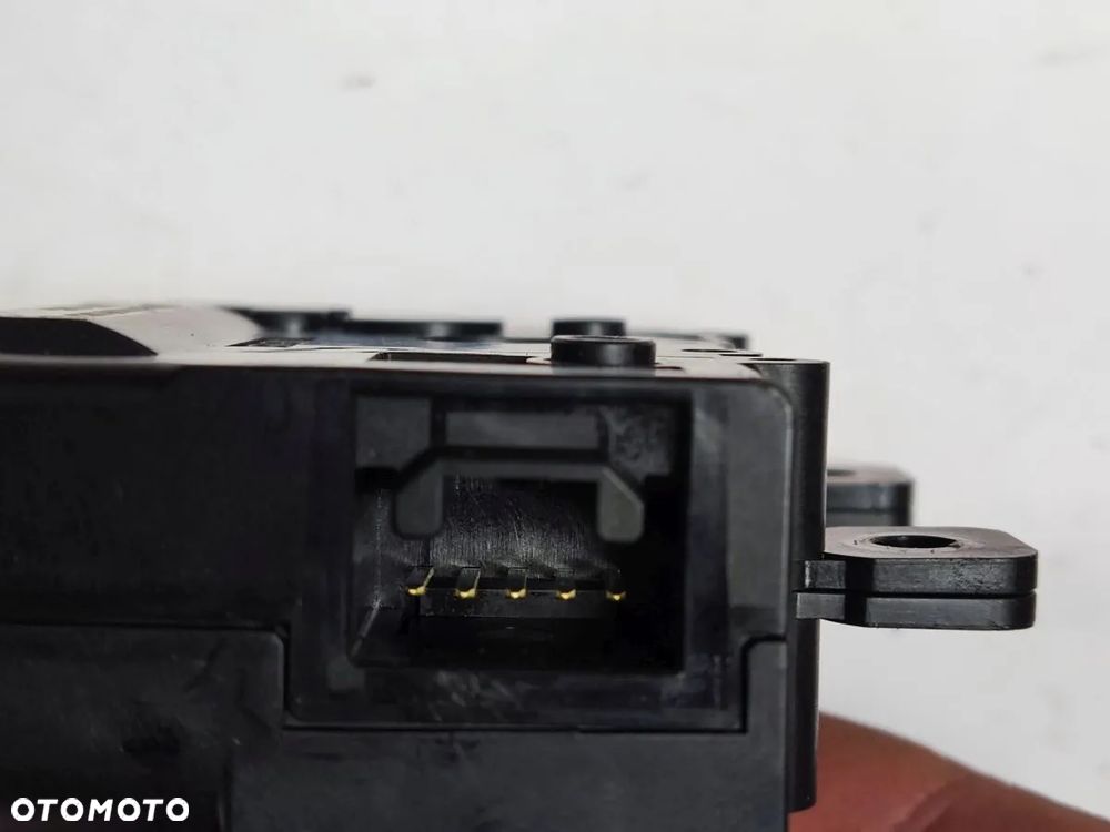 TOYOTA COROLLA E21 1.8h od 2022r Silniczek Nagrzewnicy - 3