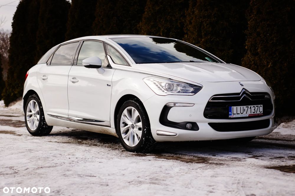 Citroën DS5 Hybrid4 EGS6 SportChic - 9