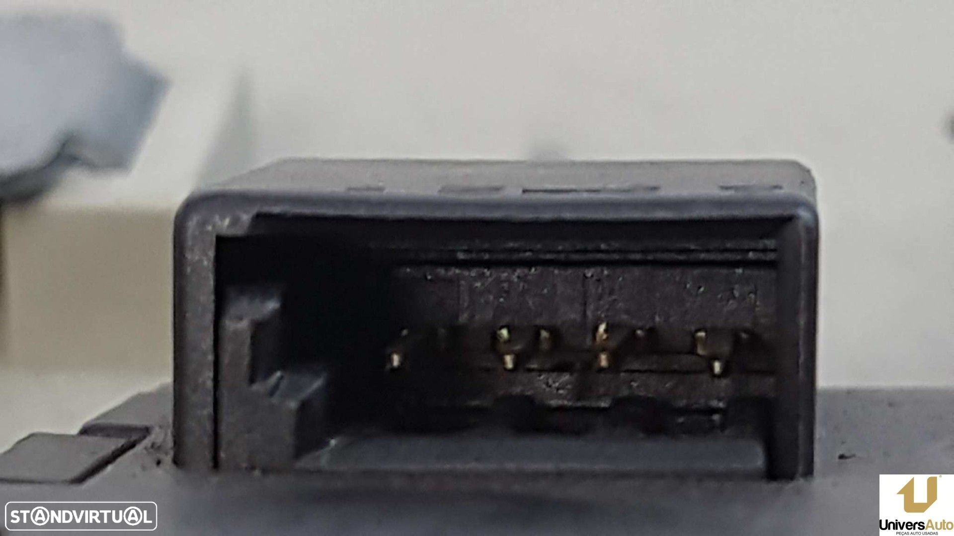 LUZ INTERIOR MERCEDES CLASE E (W210) BERLINA 420 (210.072) - 4