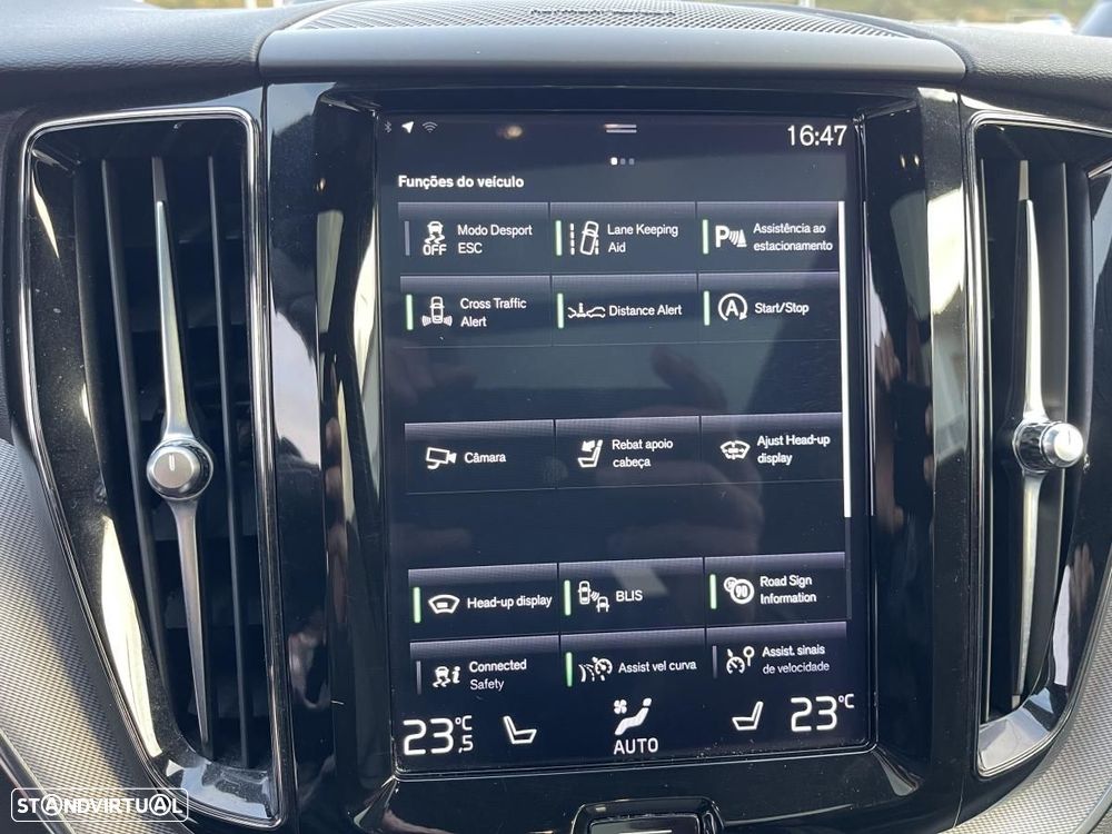 Volvo XC 60 D4 Geartronic RDesign - 27