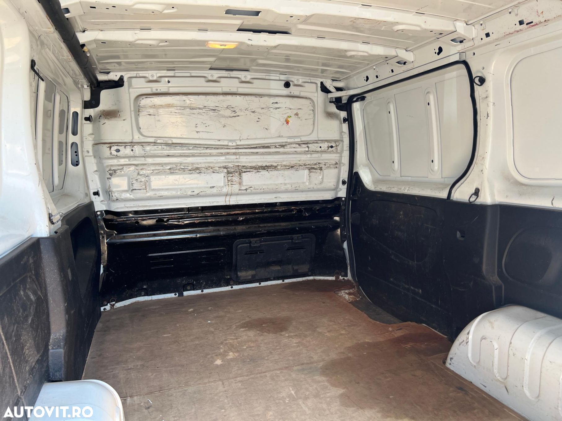 Renault trafic - 15