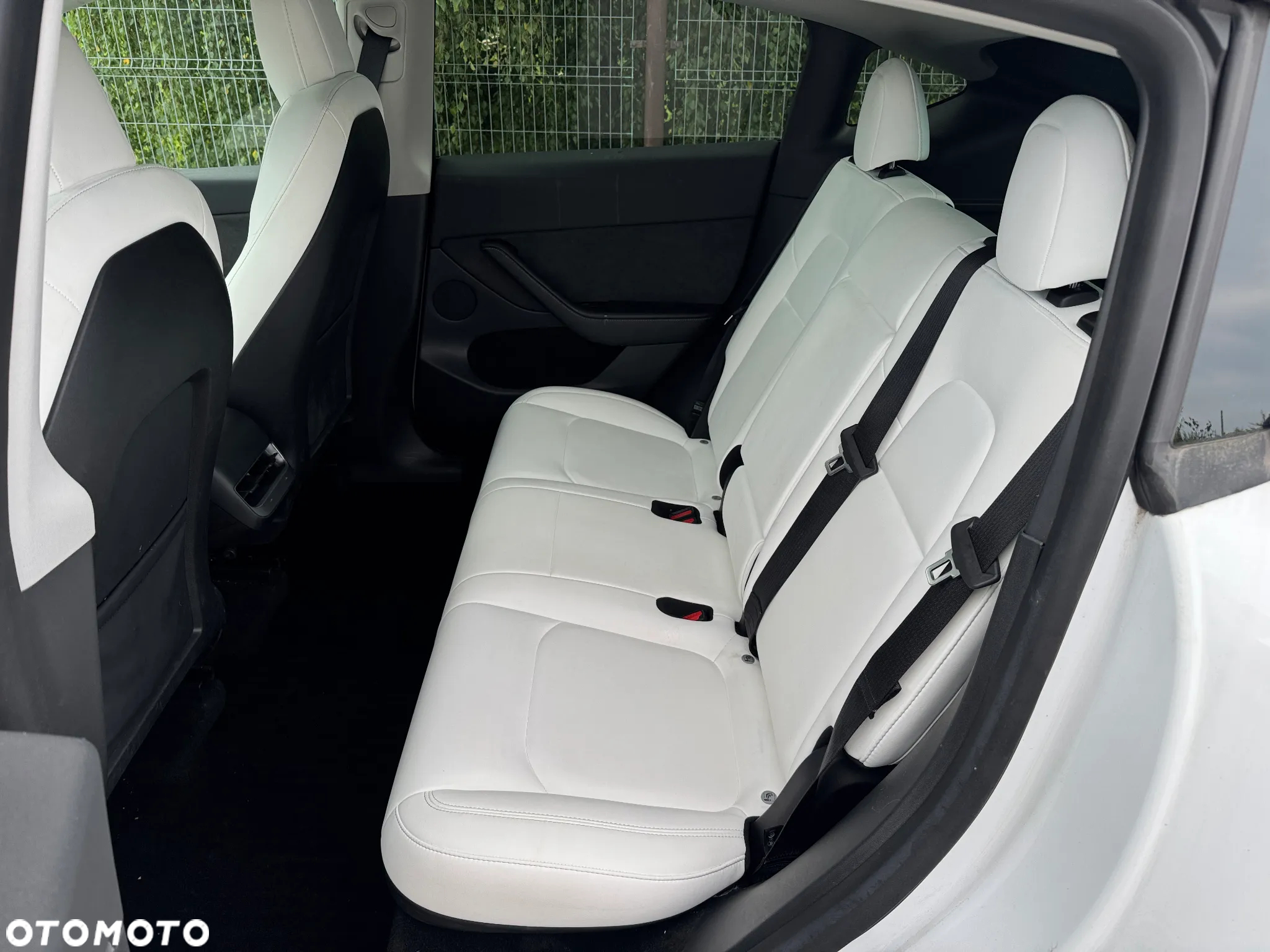 Tesla Y Model Long Range Dual Motor AWD - 21
