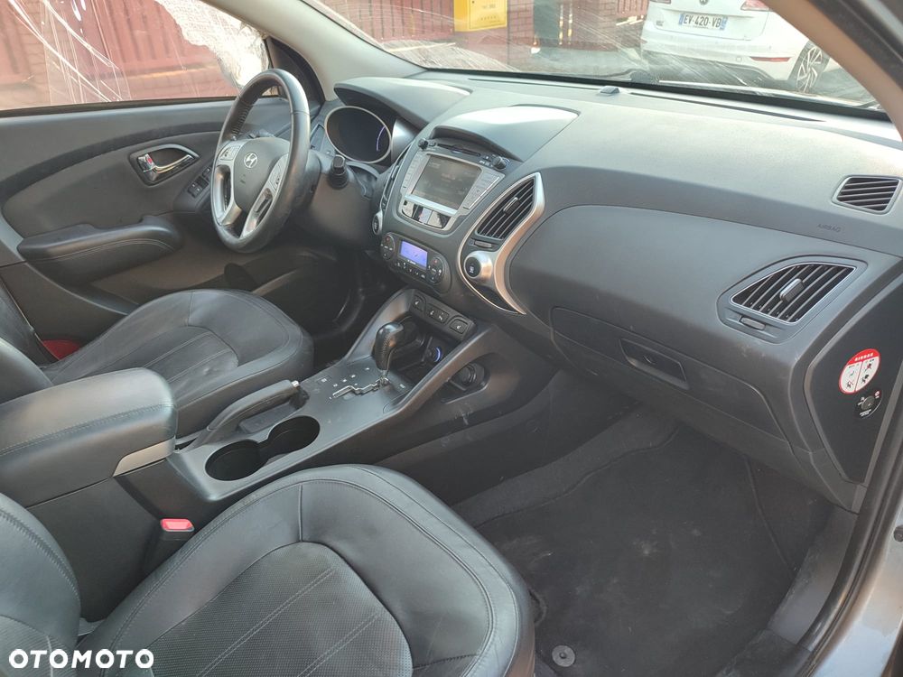 Hyundai ix35 2.0 CRDi 4WD Automatik Premium - 17