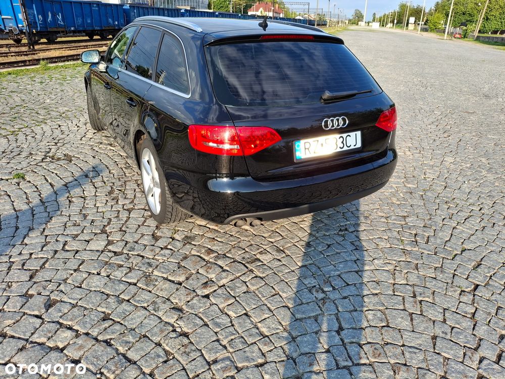 Audi A4 Avant 2.0 TDI Multitronic - 4