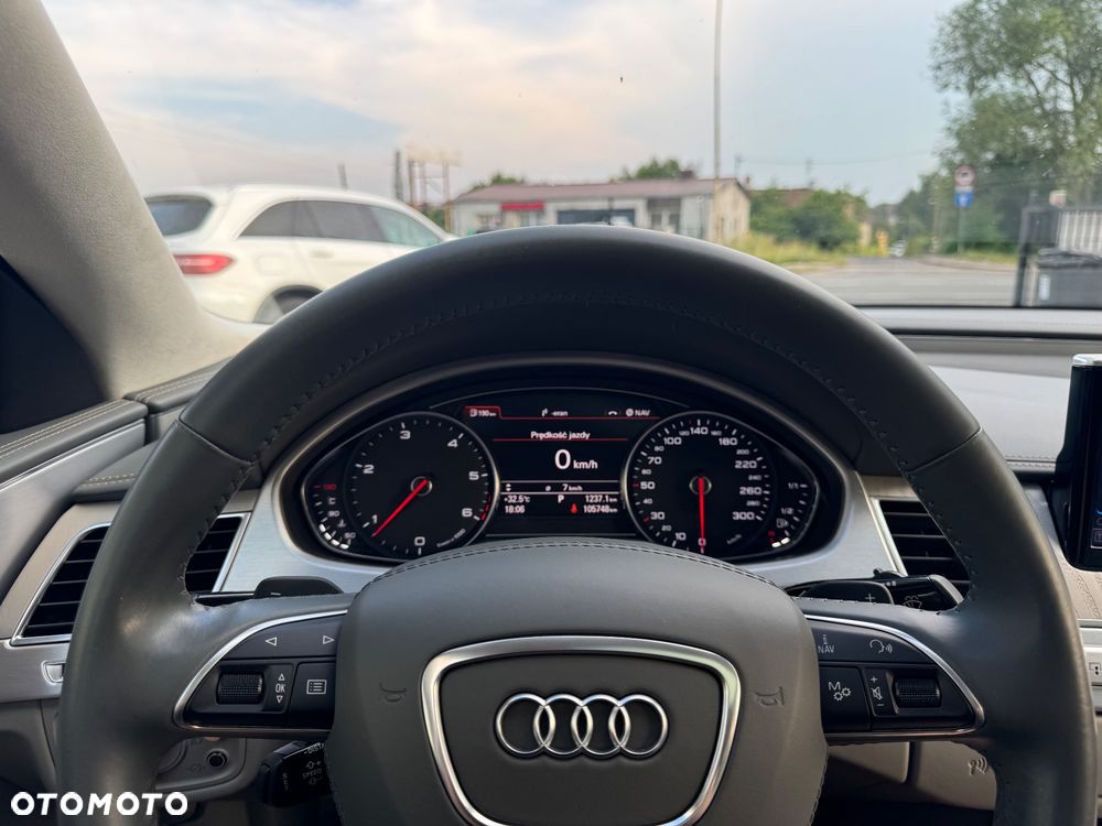 Audi A8 3.0 TDI ultra DPF quattro tiptronic - 12