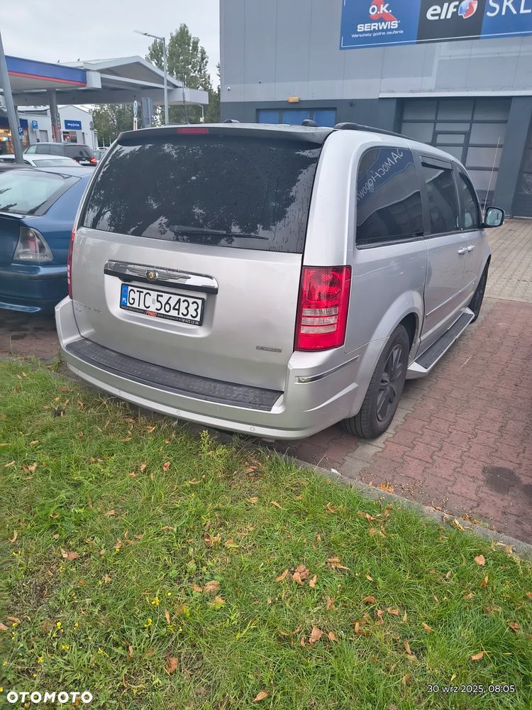 Chrysler Town & Country 4.0 Limited - 3