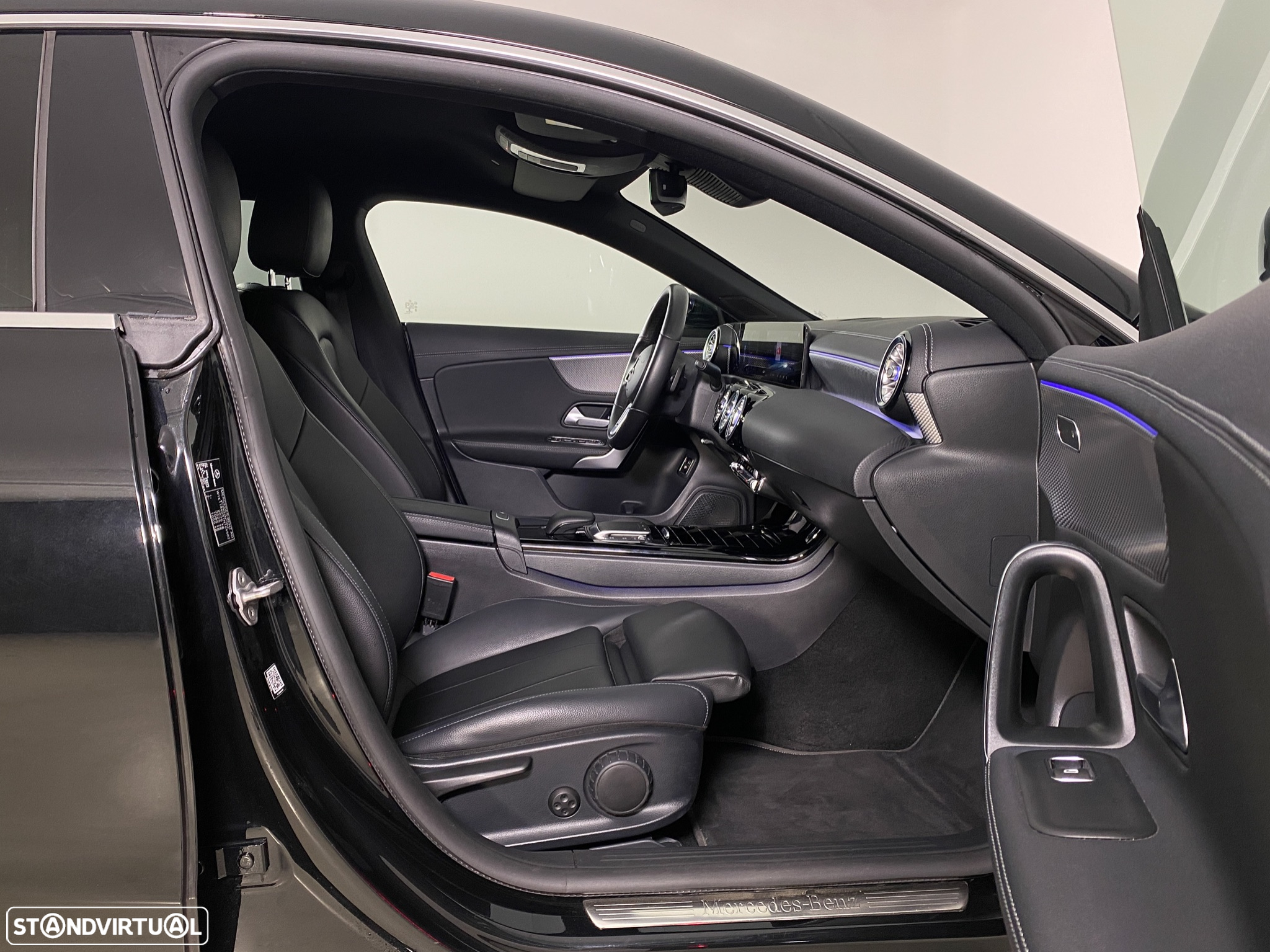 Mercedes-Benz CLA 180 d Shooting Brake Business Solutions Aut. - 19