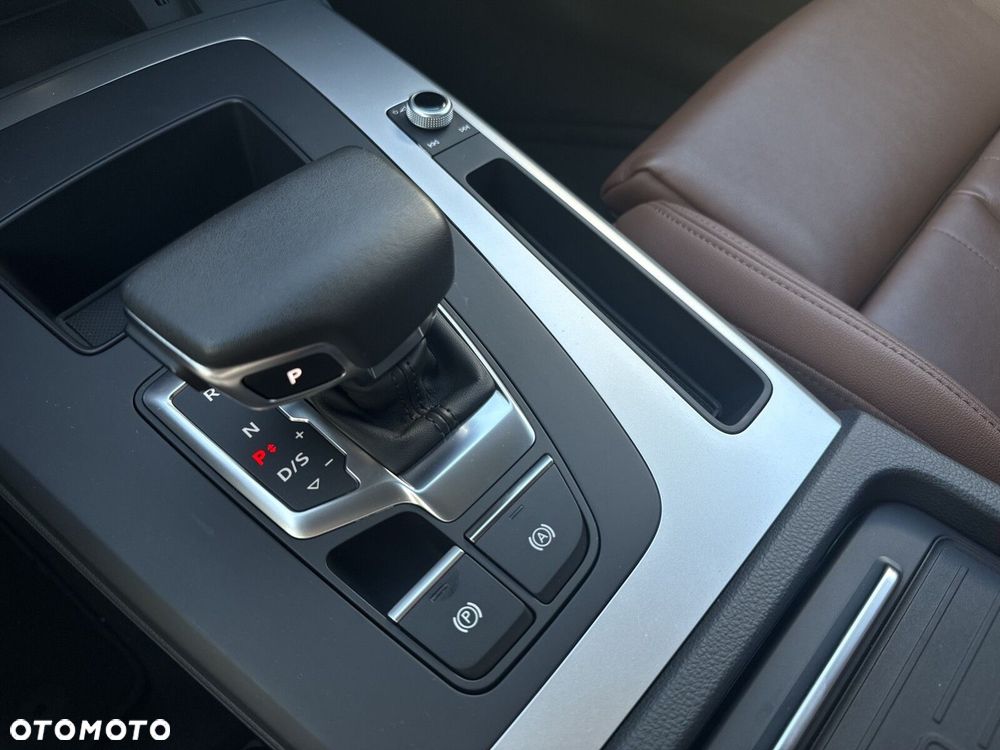Audi Q5 35 TDI mHEV Advanced S tronic - 23