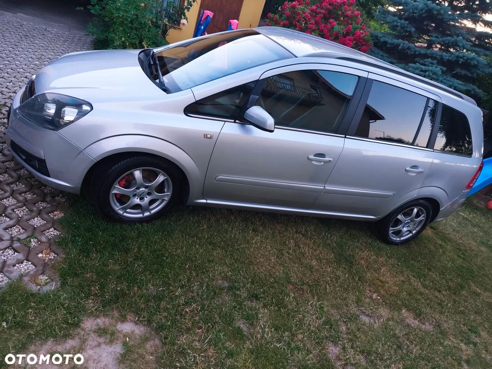Opel Zafira 1.9 CDTI - 1
