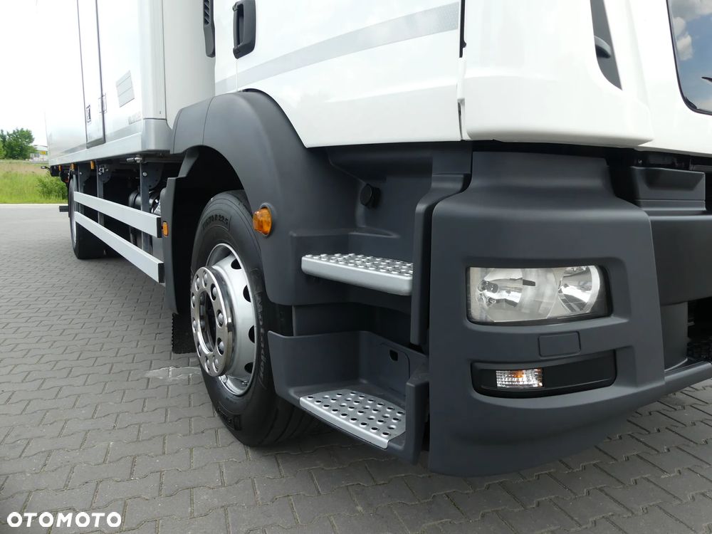 MAN TGM 15.290 / CHŁODNIA + WINDA / EURO 6 / IDEALNY STAN / - 14