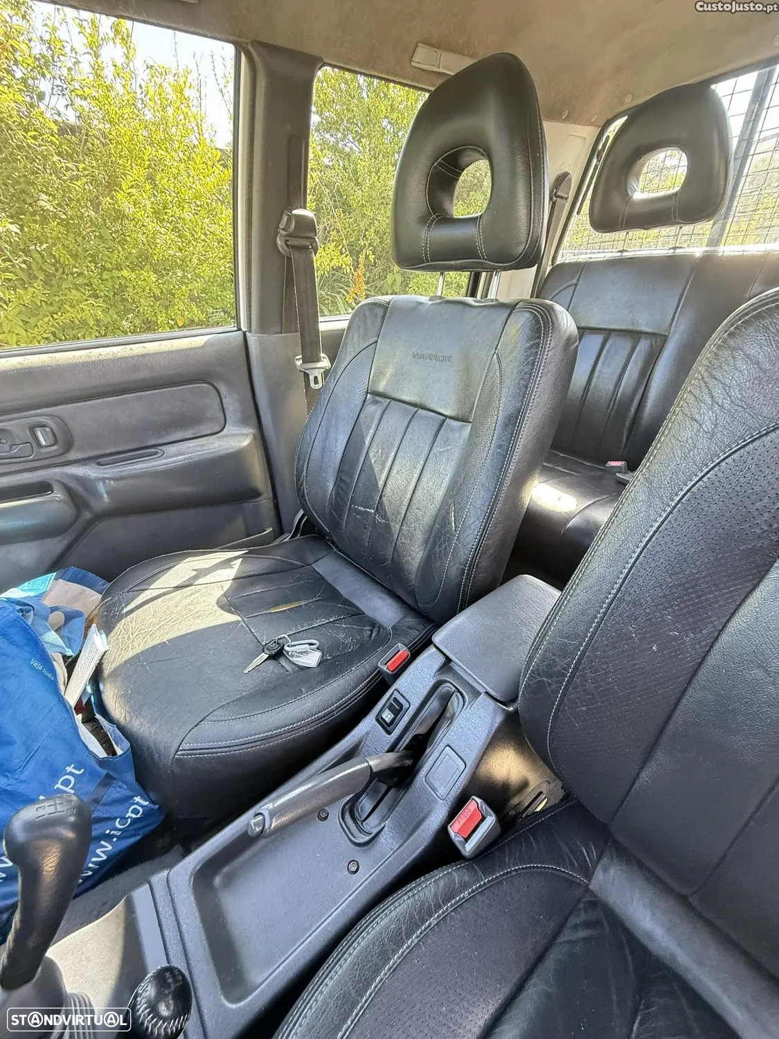 Mitsubishi L200 - 15