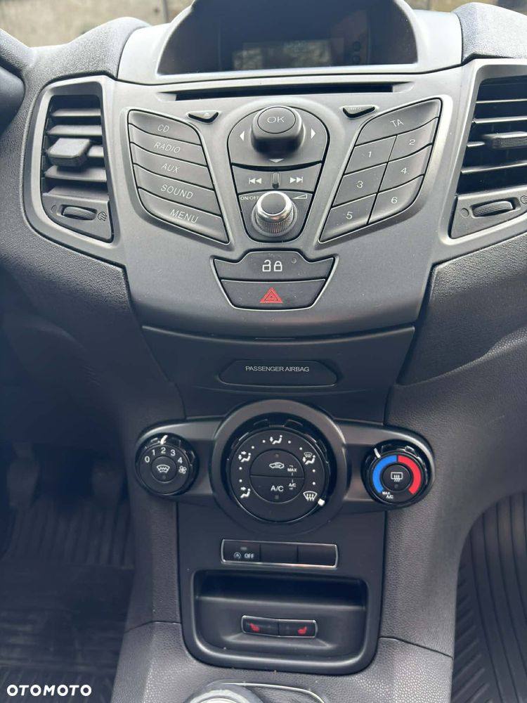 Ford Fiesta 1.0 Start-Stop Titanium - 6