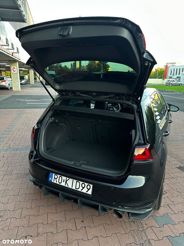 Volkswagen Golf GTI 2.0 TSI OPF DSG Performance - 22