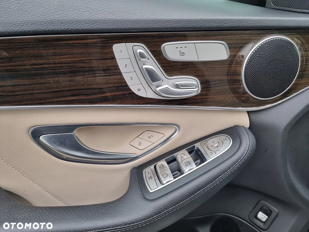 Mercedes-Benz Klasa C - 28